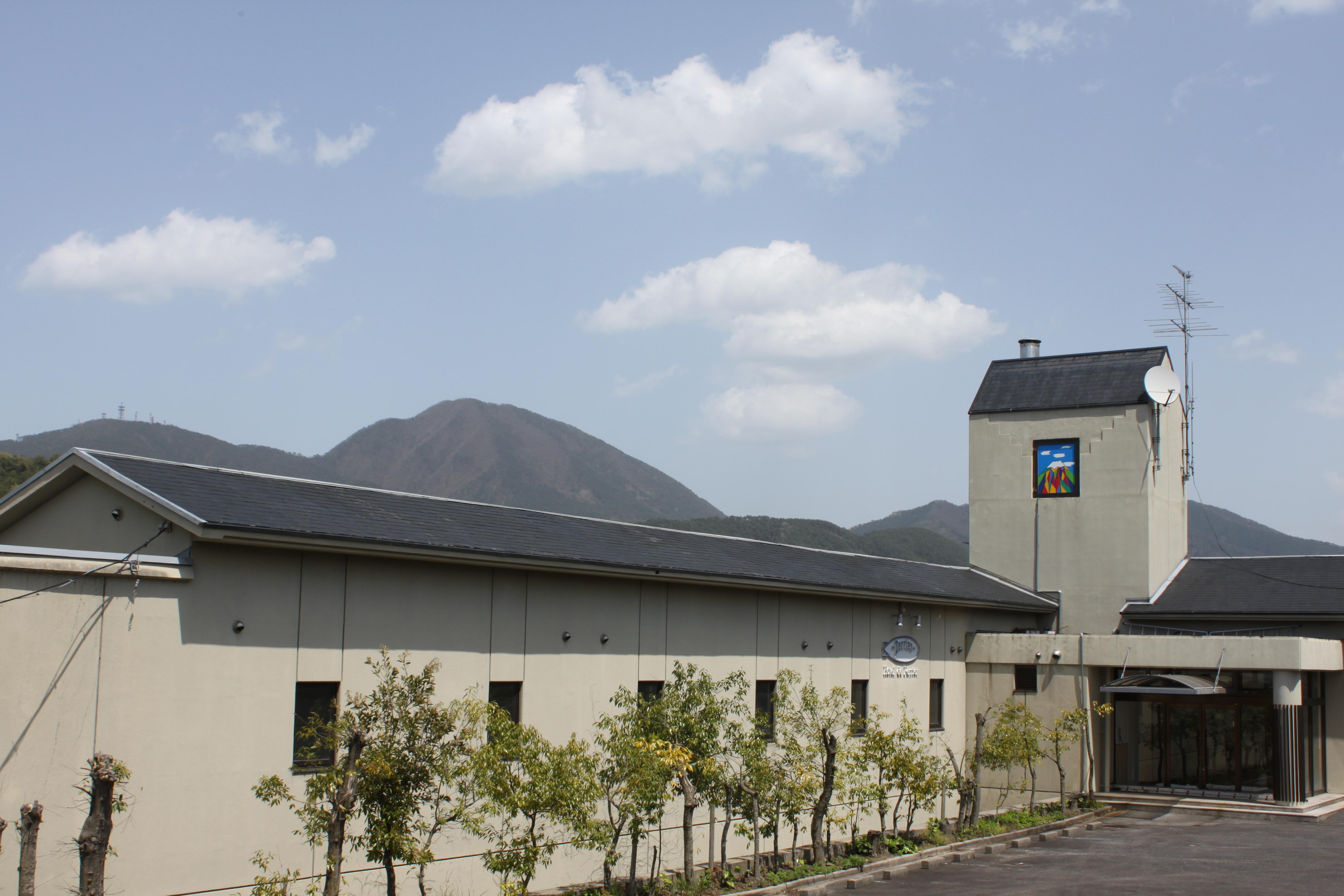 �t�@�~���[�C����R�Z�J���h�z�e��